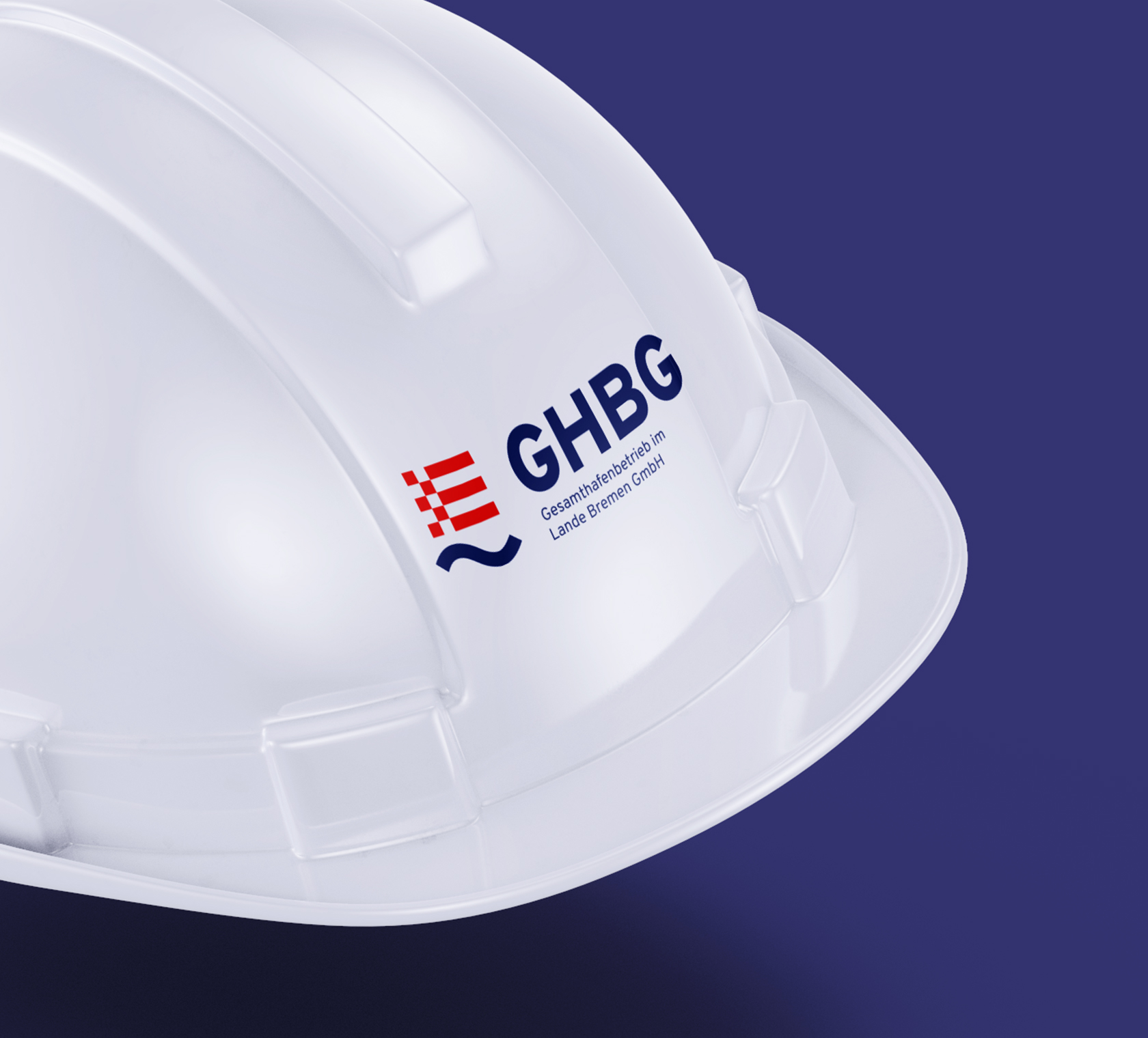 Bauhelm mit GHBG Logo